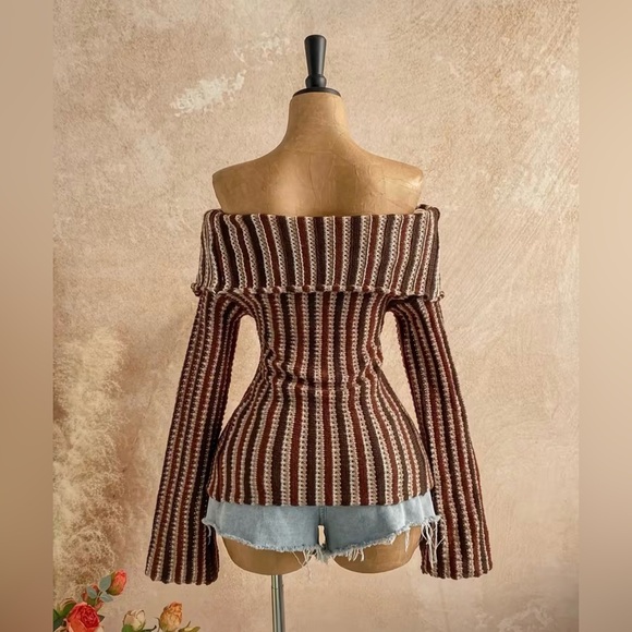 Striped Brown Off-Shoulder Sweater New Boutique - Picture 4 of 6